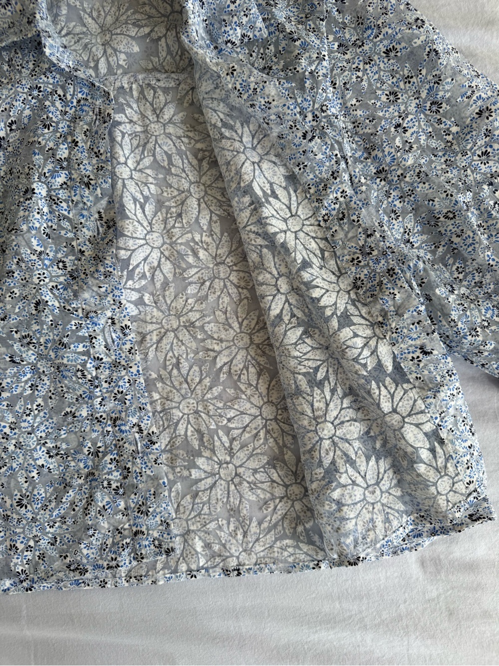 Zara Pale Blue Floral Lace-Trim Button Front Blouse - Picture 7 of 9